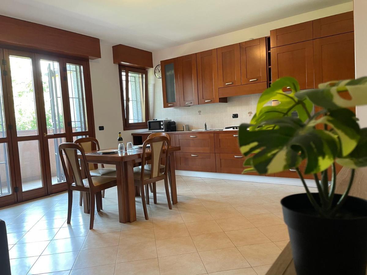 Appartamento Pero Fiera Milano Figino Exteriör bild