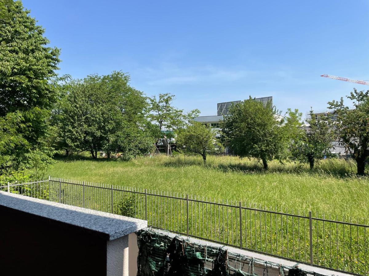 Appartamento Pero Fiera Milano Figino Exteriör bild